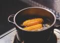 Как правильно варить самую вкусную кукурузу в початках